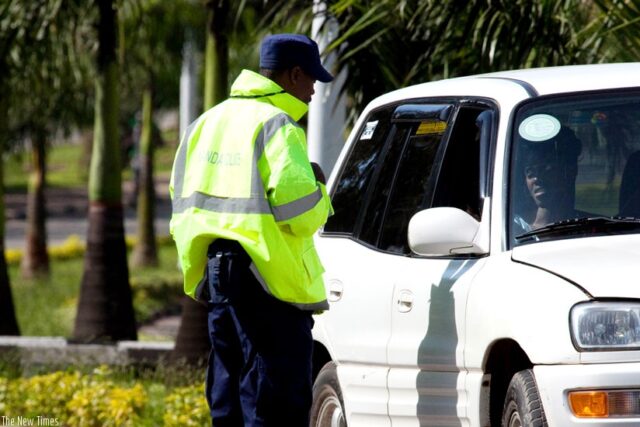 1472245080traffic-officer
